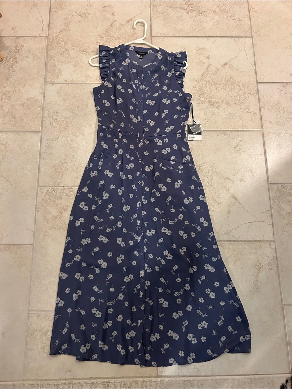 Simply Vera Vera Wang Blue Floral Button-Front Top